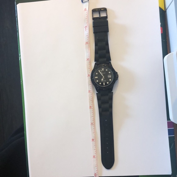 Freelook watch - gently worn - Picture 4 of 7